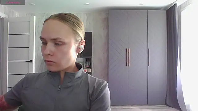 Chat +18 de Annie_Cohn ao vivo