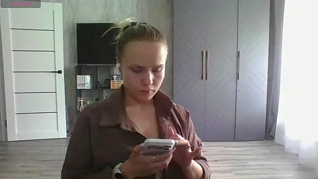 Annie_Cohn Chat XXX in diretta
