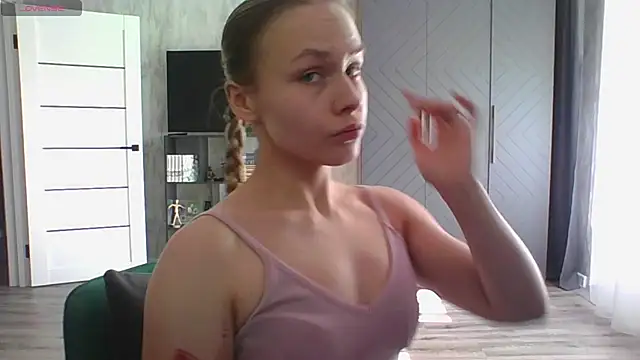 Онлайн чат XXX Annie_Cohn