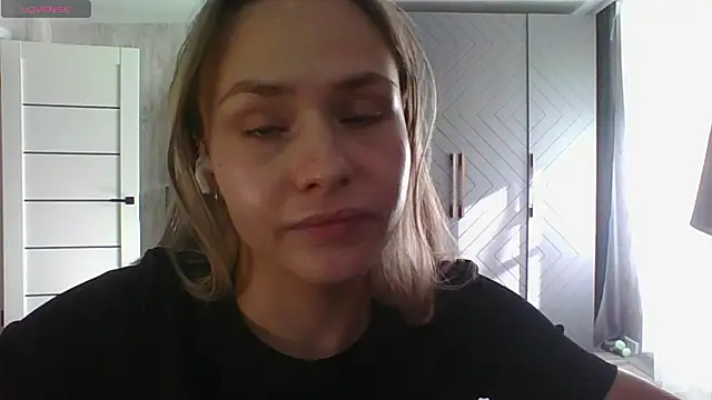 צ'אט XXX בשידור חי של Annie_Cohn