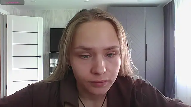 XXX chat uživo modela Annie_Cohn