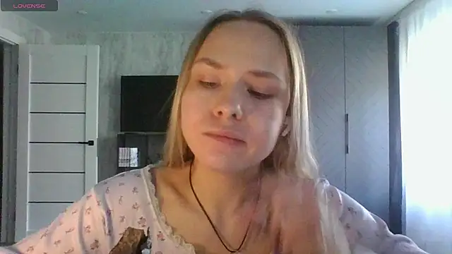 Annie_Cohn Chat XXX in diretta