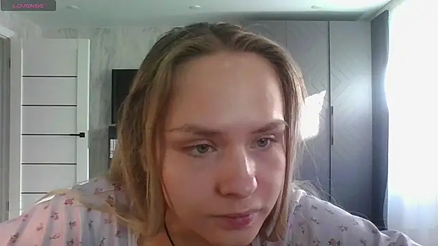 Annie_Cohn: онлайн-секс-чат