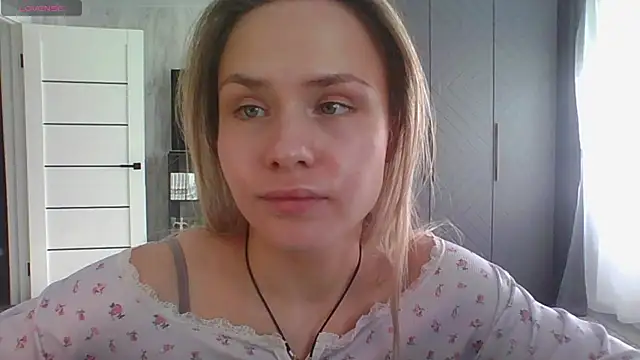 Annie_Cohn লাইভ XXX চ্যাট
