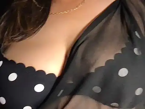 Miss_Nimrat Webcamshow