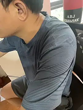 yanyanxixi 在線直播表演