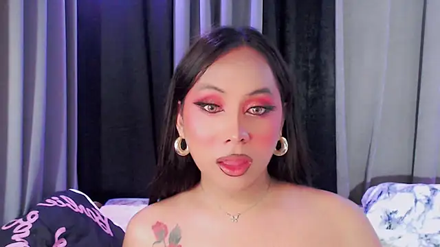 Seductress_Chasay Show Webcam