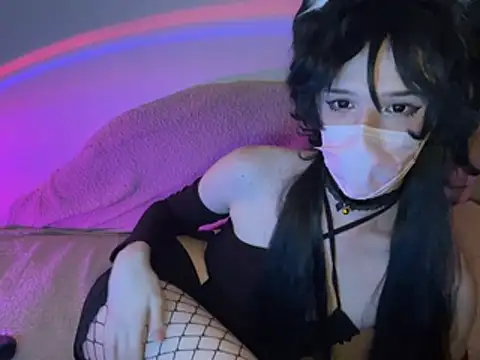 Milo_Vell Show in webcam