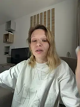 Anyagloww's Webcam Show