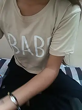 Riya_rawat0's Live XXX Chat