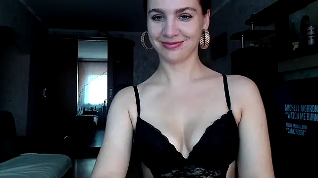 Rina_Rouse – Kamerová šou