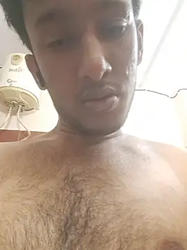 hornyybaby2 在線直播表演