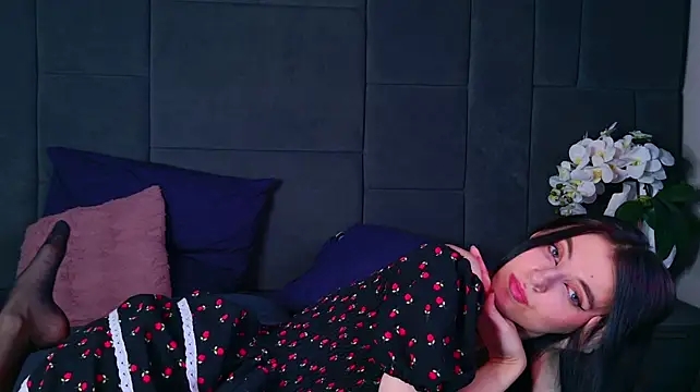 NicoleSinnのライブXXXチャット