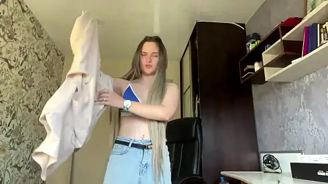 Živý XXX chat HarrietBunner