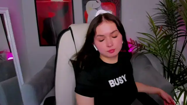 Chat +18 de NicoleBellini ao vivo