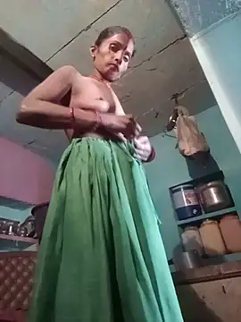 دردشة Rinee_suwanee الجنسية المباشرة