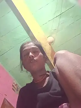 Rinee_suwaneen Live XXX chat