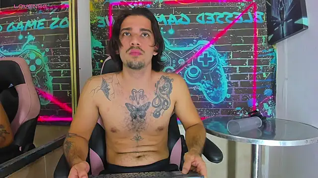 הופעת וובקאם של Lewis_rice1
