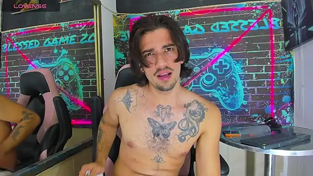 Lewis_rice1 webkamerás műsora