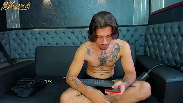 הופעת וובקאם של Lewis_rice1