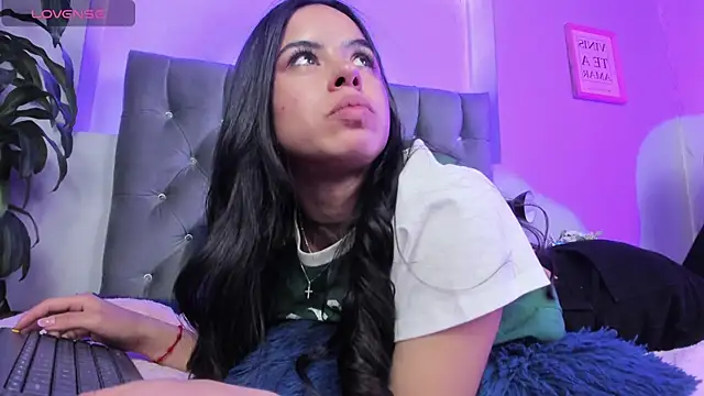 XXX chat uživo modela Im_megaan