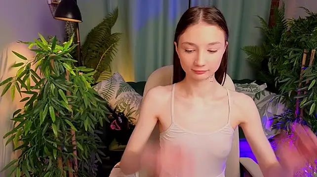 MelanieVirelle webcam show