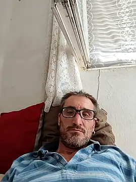 Kferenc81110 – webcam-show