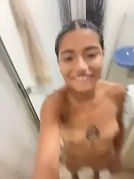 AMY-Wine's Webcam Show