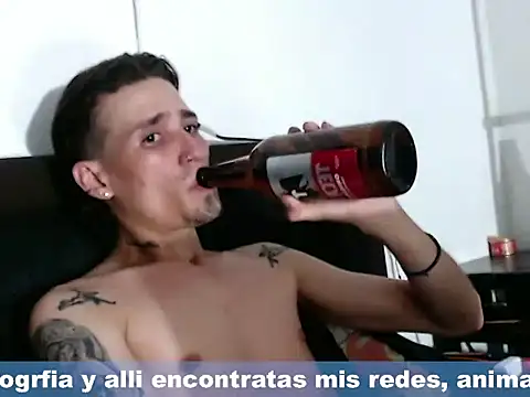 Show modela Axel_Kiing na web-kameri