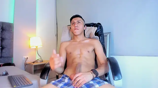 Damian_Steel07 Show Webcam