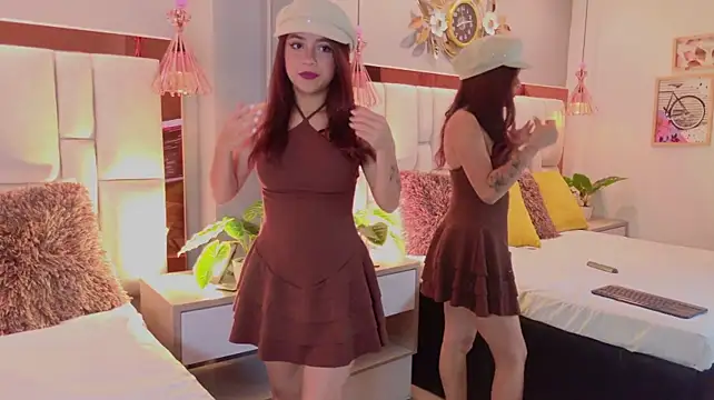 แชท XXX สดของ VikoZaims
