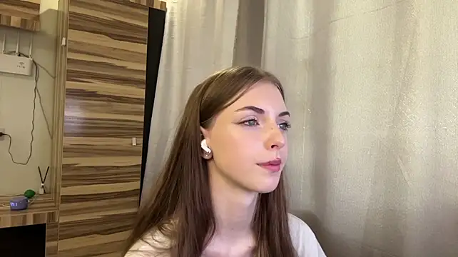 Czat XXX na żywo – Mia_meowt