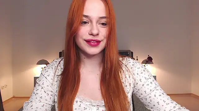 Show modela CopperQueen_ na web-kameri