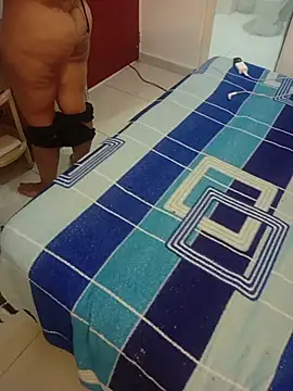 Elcontadorysusecretaria Show in webcam