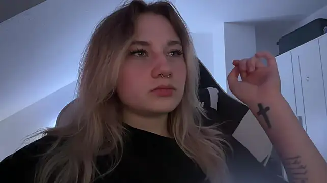 tutsicutie's Live XXX Chat