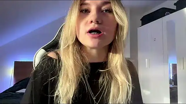 Webkamerová show tutsicutie