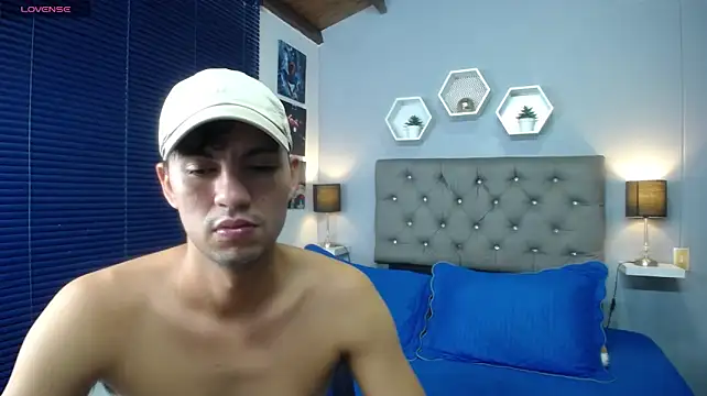 xxx_thesupercum_ Webcam-Show