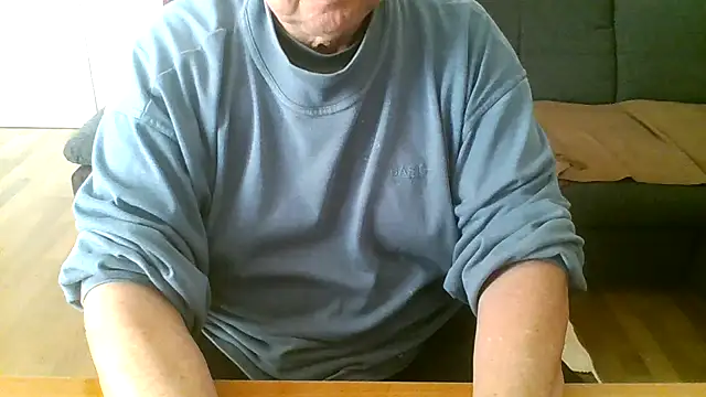 matureexhibit68 – webcam-show