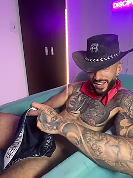 Show de Simon_trujillo na webcam