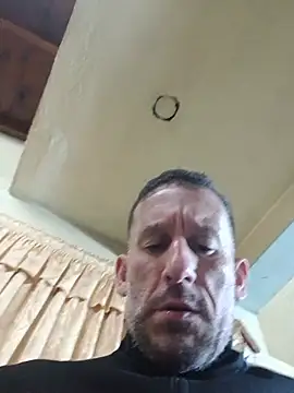 hernan198o Show Webcam