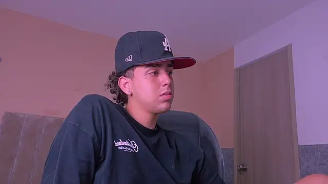 Twister_Lennox webcam show