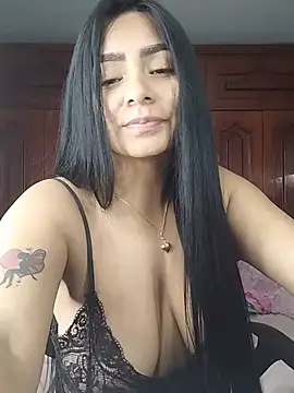 Chatroom XXX en direct de Evangeline_Sc