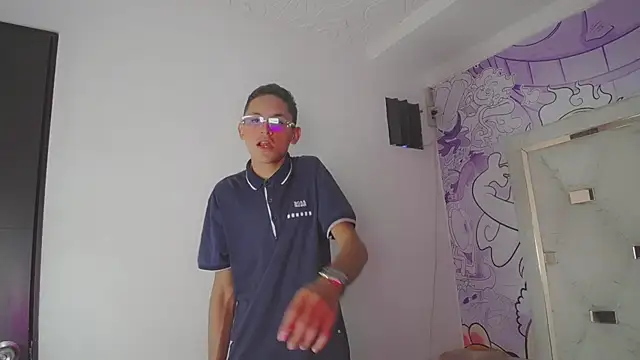 Asher_athlets 网络视讯表演