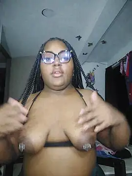 nicelle_ribbon's Webcam Show
