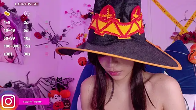 Show de Swannamy na webcam