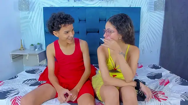 Triple_Temptation2n Webbikameraesitys