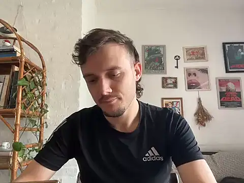 BoyWithToys1 – webcam-show
