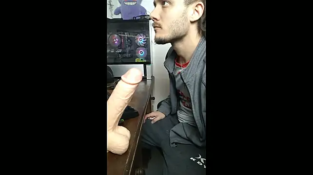 Вебкам-шоу BoyWithToys1