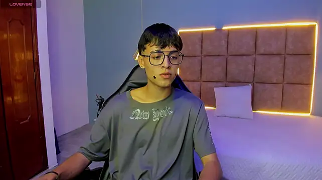Pokazy przed kamerką – Zayn_carter