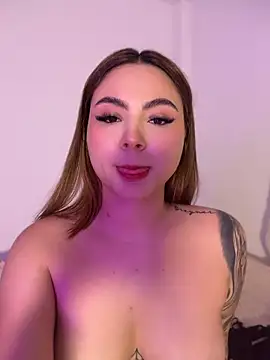 Chat XXX ao vivo de Bella01_